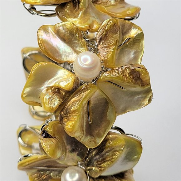 Yellow Shell and Pearl Adjustable Cuff Bracelet Bangle - NEW - Picture 10 of 13